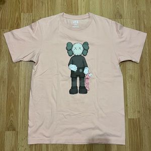 Uniqlo x KAWS